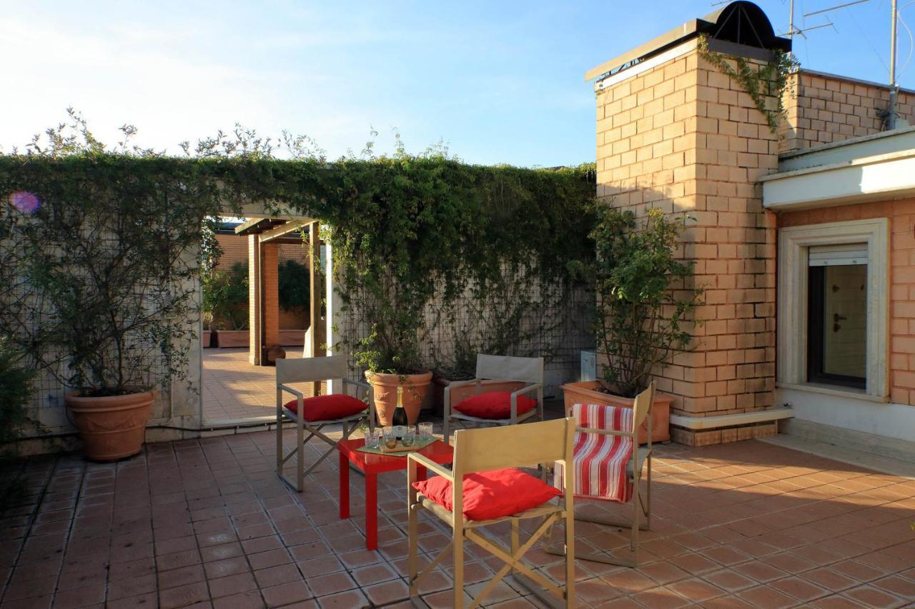 Beautiful Loft In Ponte Milvio With Terrace Apartment Рим Екстериор снимка