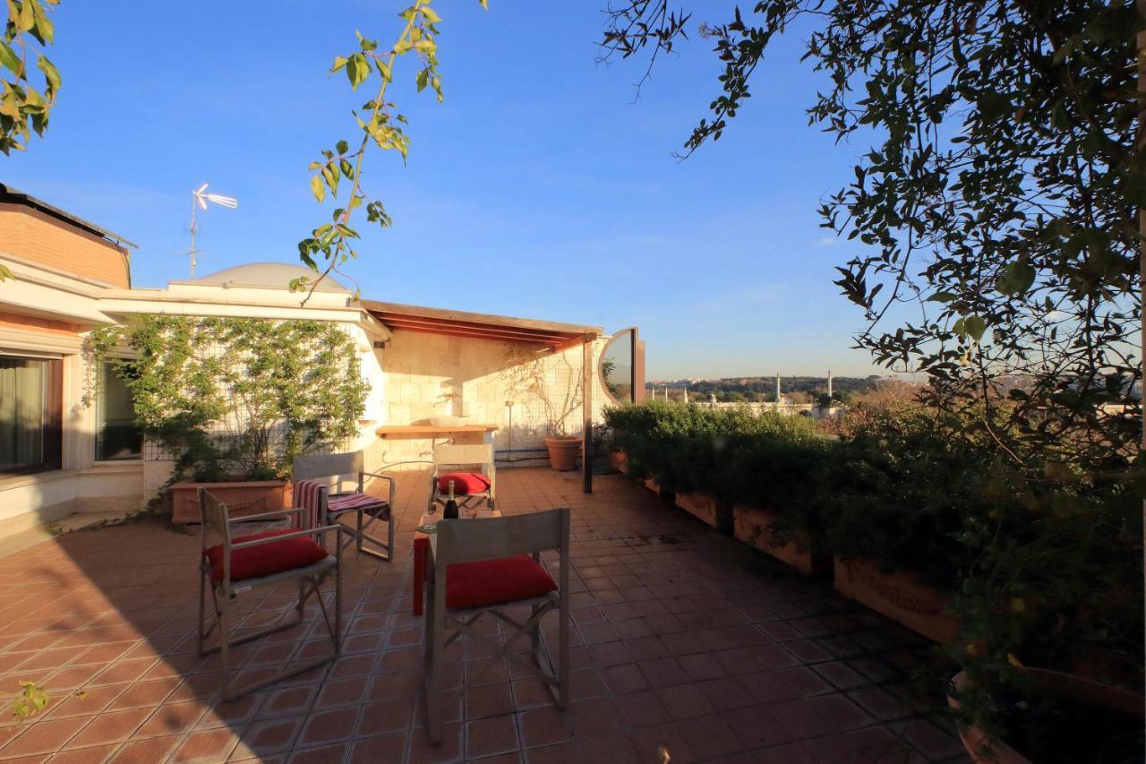 Beautiful Loft In Ponte Milvio With Terrace Apartment Рим Екстериор снимка