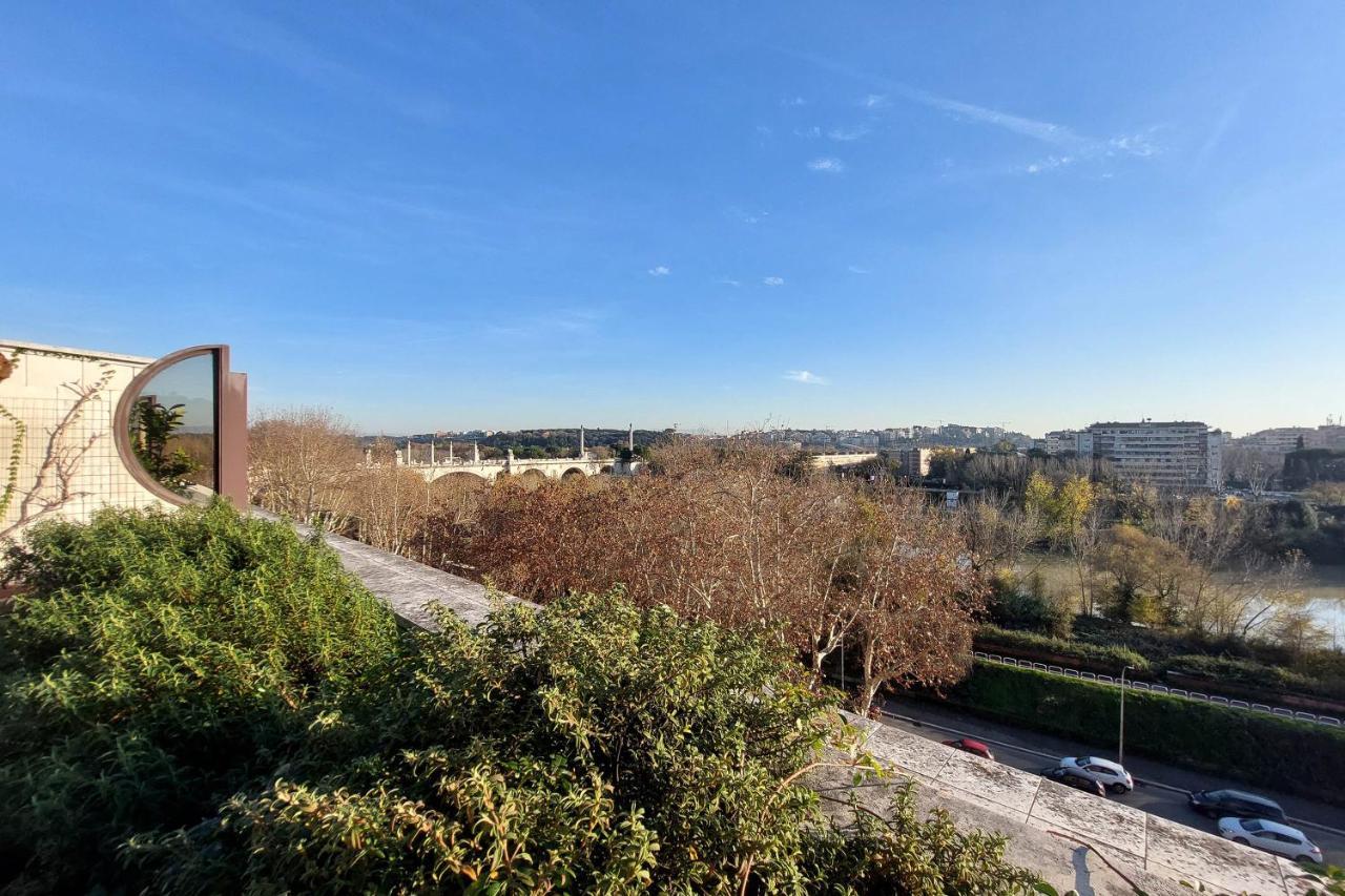 Beautiful Loft In Ponte Milvio With Terrace Apartment Рим Екстериор снимка